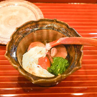 日本料理 かしづき - 月光ゆり根、じゃんぼなめこ、ズワイガニのしゃぶしゃぶ