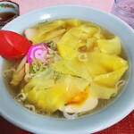 福龍軒 - 料理写真:塩ワンタン麺　750円