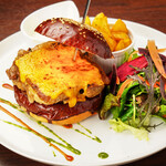 リュクスバーガーズ&サニーズテーブル - 