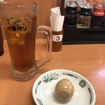 日高屋 - ウーロンハイ・味付け卵