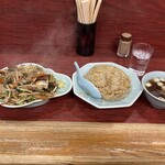 Sonoharu - 卵チャーハンとレバ野菜炒め