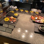 ブッフェアンドカフェ スロープサイドダイナー ザクロ - 