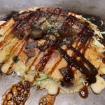 Okonomiyaki Teppanyaki Fuufuu - ニンニクすじ焼き