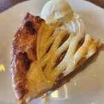 カフェ東亜サプライ - アップルパイ