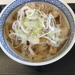 吉野家 - 料理写真:ねぎ塩豚丼。