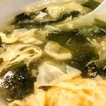 魯園菜館 - 玉子和布スープ