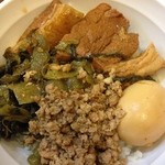 秀味園 - ８００えん『魯肉飯セット』(魯肉飯・スープ・杏仁豆腐)2013.11