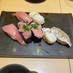 Hinasushi - 