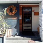 洋食 おがた - 店の外観