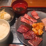 Sumibiyakiniku Juujuu - 