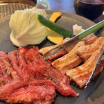 焼肉レストラン家族亭 - 