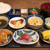 魚料理 ふじい - 十種のおかずのふじい御膳