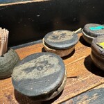 山元麺蔵 - 薬味数々。