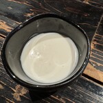 山元麺蔵 - 杏仁豆腐。一口サイズ。