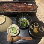 うなぎ四代目菊川 東京駅黒塀横丁店 - 