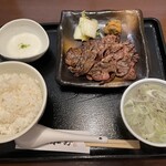 Sumibi Yaki Izakaya Gyuutan Wasuke - 1.5人前