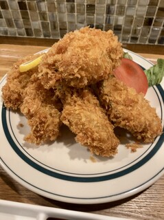 Yo-shoku OKADA - 岡山産大粒牡蠣フライ定食