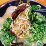 博多とんこつラーメン わ蔵  - 針金