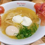 黄金の塩らぁ麺 ドゥエイタリアン - 