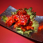 辛宿 - ヤンニョムチキン 950円