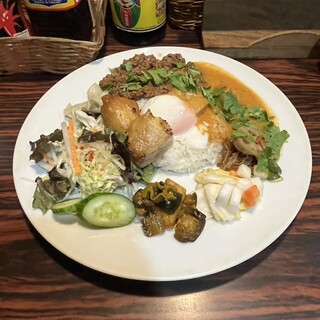 あじあんだいにんぐ ランダ_1