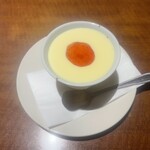 炭火焼肉 まん平 - 杏仁豆腐