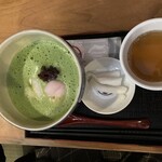 Izumo Zenzai Mochi - 抹茶ぜんざい