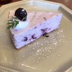 カフェ メラキ - ブルーベリーレアチーズケーキ