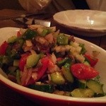 和牛希少部位"とも三角"のローストビーフ クレソンとルッコラのサラダ仕立て