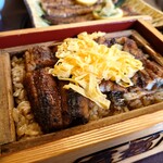 富松うなぎ屋 黒田本店 - セイロ蒸し