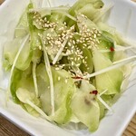 かつぎや - 最初は青搾菜　サラダ感覚でいただける軽い漬物です