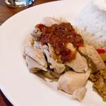 ガパオウ - カオマンガイ