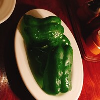 カルネジーオ イースト - 