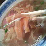 燦燦斗 - メンマは大きめでコリコリ感とやわらか食感両方が楽しめる