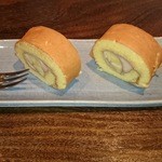 迦陵 - お任せのデザートはバナナのロールケーキ