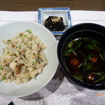 宇豆基野 - 秋刀魚釜飯、昆布佃煮、赤出汁