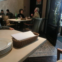 イタリアーナ エノテカ ドォーロ - 店内はこんな感じ