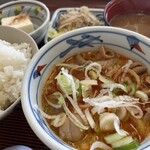 もつ煮屋 日の出食堂 - 