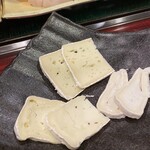 寿し処 春道 - チーズ盛り合わせ
