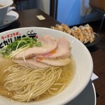 ラーメンラボ。ヒカリノサキ - 