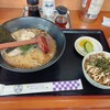 らーめんと餃子の店 尊鉢 - 