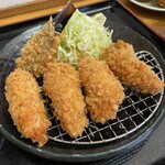 とんかつ 栄ちゃん - 牡蠣フライ定食