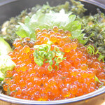 浜屋 - いくら丼