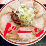 Tanaka Sobaten - 肉そば アップ