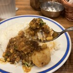 エチオピアカリーキッチン - チキン豆カリー