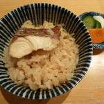 みこころや - 鯛の炊き込みご飯、なめこの赤だし、お新香