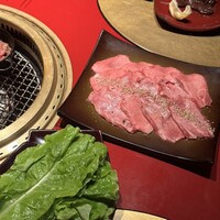 焼肉 綾小路 - 