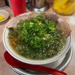 神戸ラーメン 第一旭 - ネギ、多いなぁ(*´▽｀*)