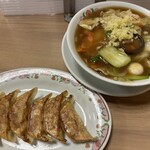 Gyouza No Oushou - あんかけラーメン、餃子