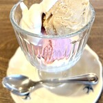 マチヤノオミセ - 冬季限定・メープルナッツストロベリーのアイスクリーム